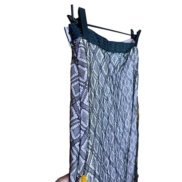 Tibi Women’s Size 2 Mesh Lace Mini Shirt Overlay Pink Black Preppy Lightweight - Picture 4 of 8